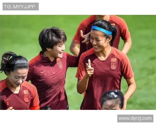 北京排球队在世界杯中的默契配合与战术分析展现团队实力